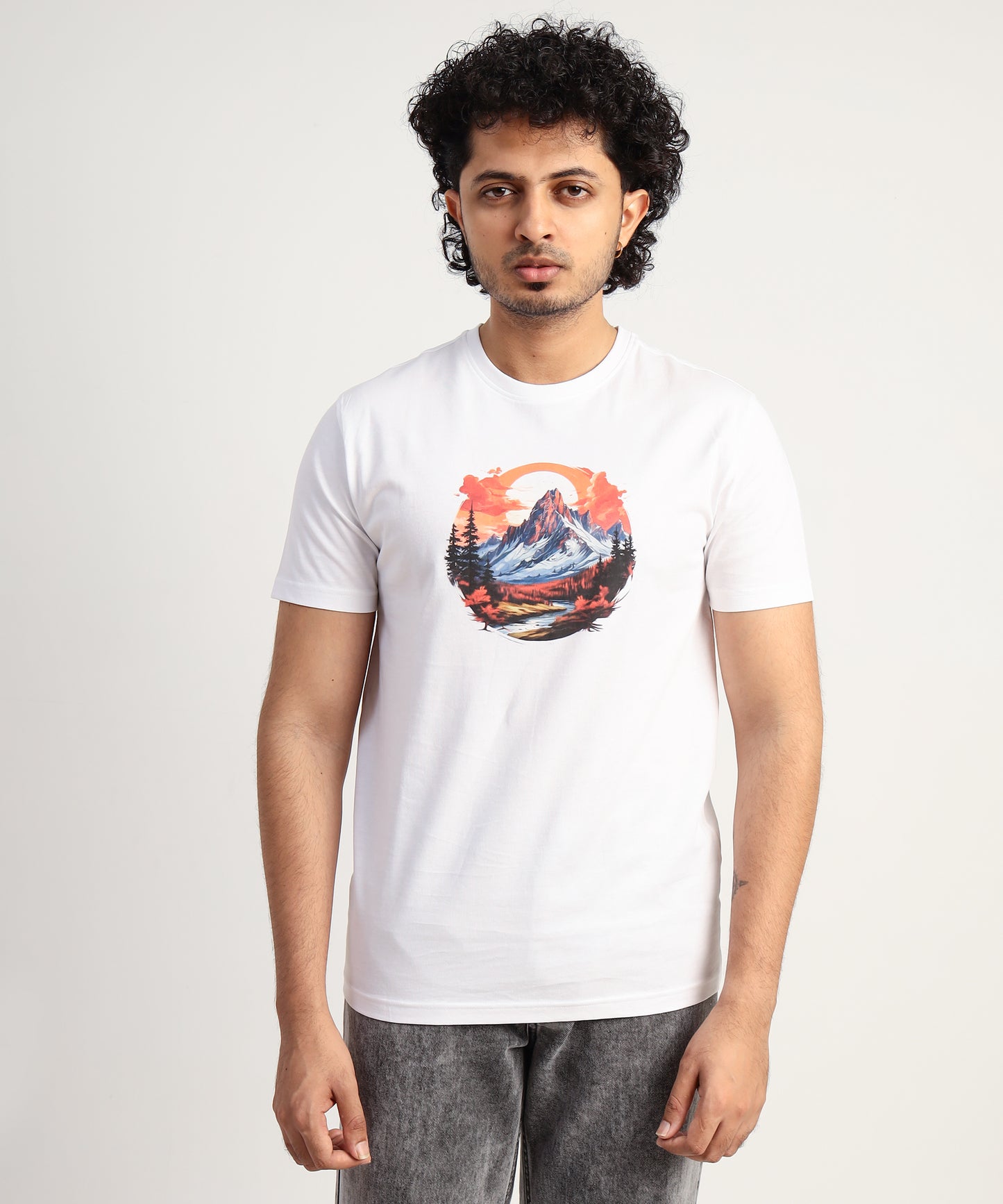 Crew Neck Short Sleeve Graphic T-shirt - Mountain Print - White