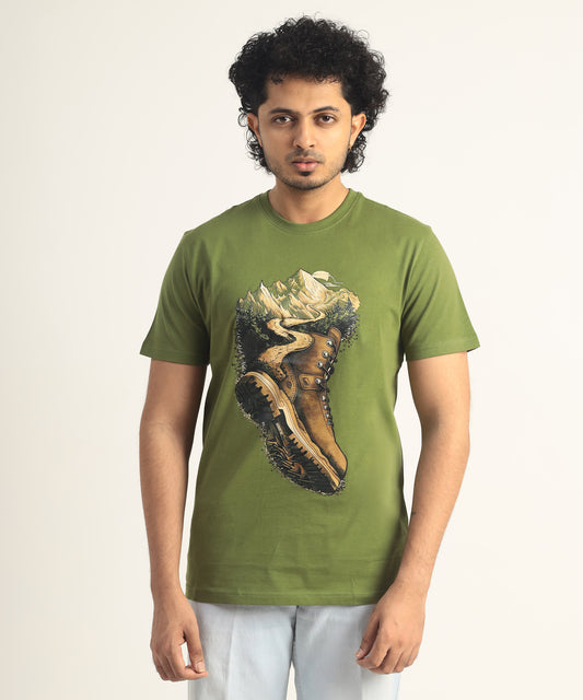 Crew Neck Short Sleeve Graphic T-shirt - Boot Print