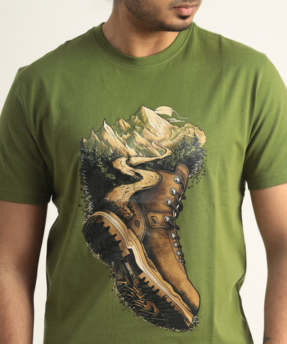 Crew Neck Short Sleeve Graphic T-shirt - Boot Print