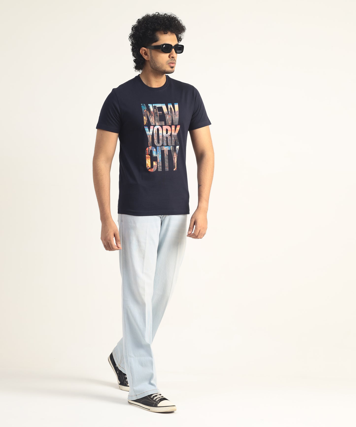 Crew Neck Short Sleeve Graphic T-shirt - New York Print - Navy