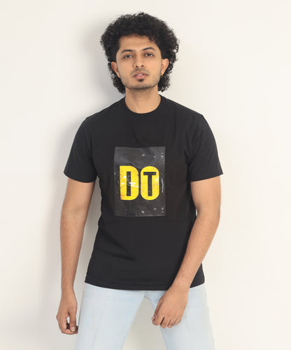 Crew Neck Short Sleeve Graphic T-shirt - Do It Print - Black