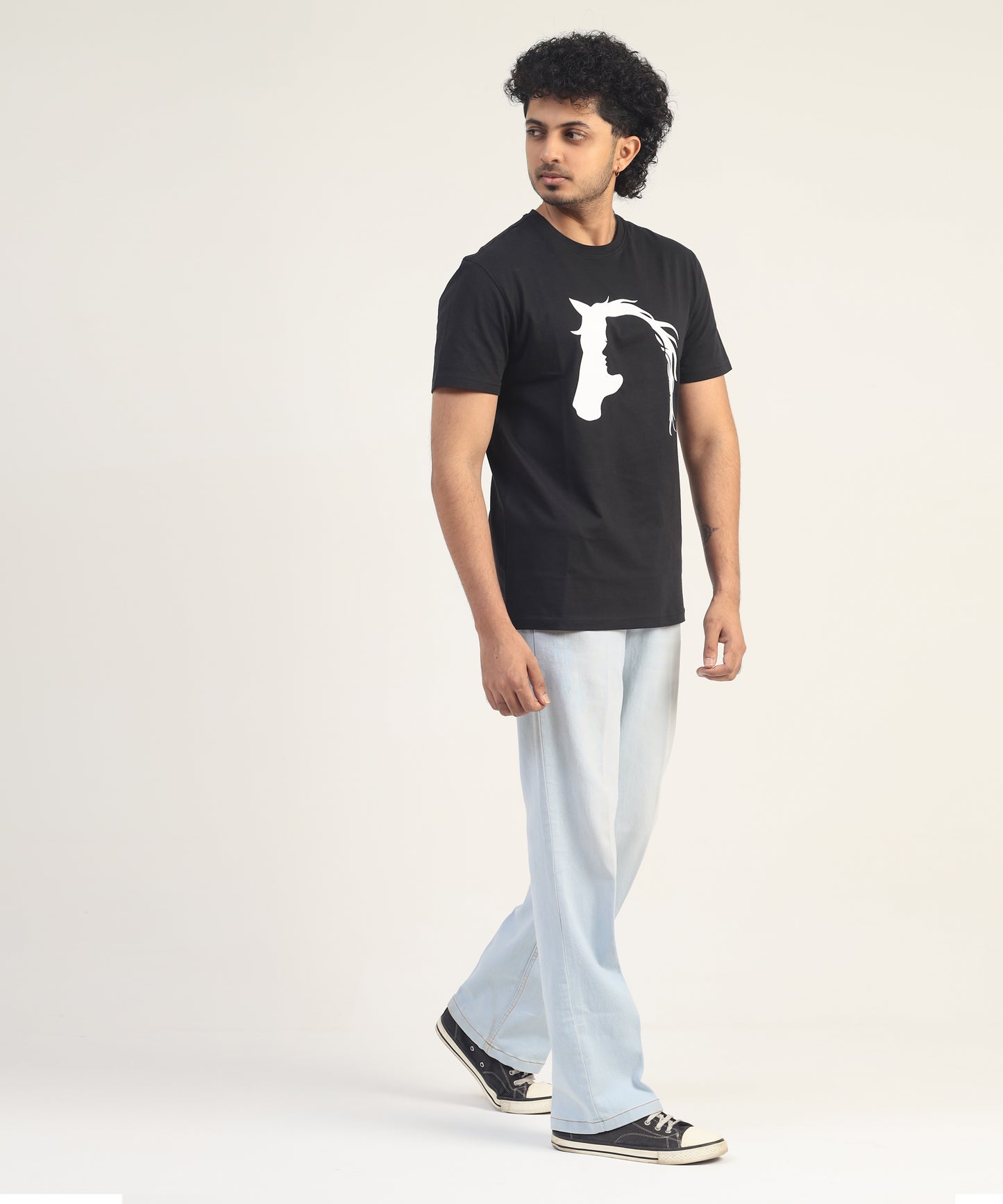 Crew Neck Short Sleeve Graphic T-shirt - Horse Print - Black